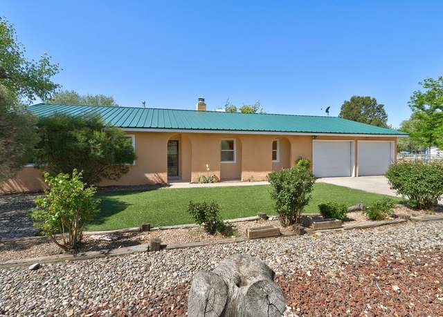 Property at 8 Avenida Alegre, Los Lunas, NM 87031, 4 beds, 3 baths