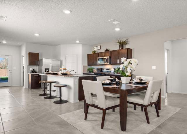 Property at 1521 Calle Oeste NW, Los Lunas, NM 87031, 4 beds, 2 baths