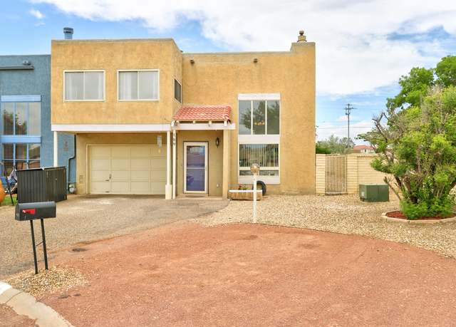 Property at 589 Diez Y Ocho Ct SE, Rio Rancho, NM 87124, 3 beds, 2.5 baths