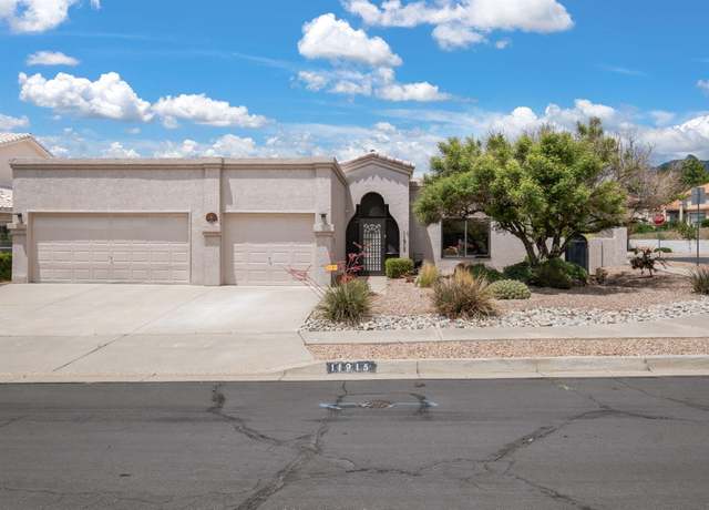 Property at 11915 Rocksberg St NE, Albuquerque, NM 87111, 3 beds, 2 baths