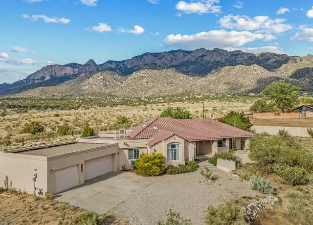 Property at 12511 Elena Dr NE, Albuquerque, NM 87122, 4 beds, 2.5 baths