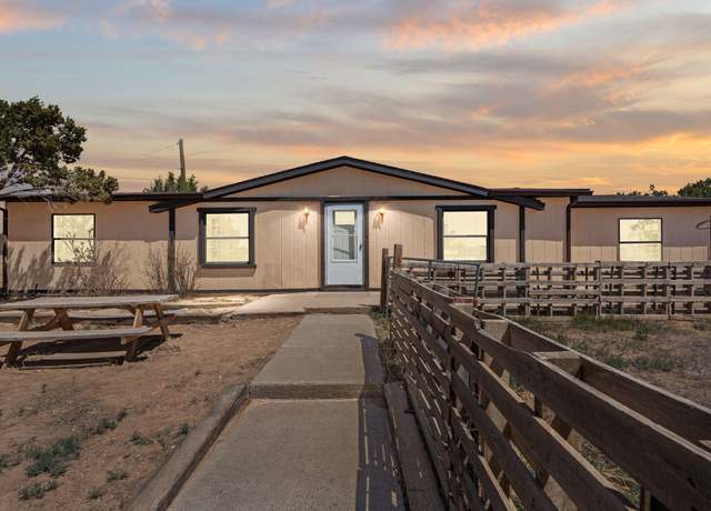 Property at 33 Skyline Dr, Edgewood, NM 87015, 3 beds, 2 baths