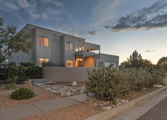 Property at 4013 Camino De La Sierra NE, Albuquerque, NM 87111, 5 beds, 6 baths