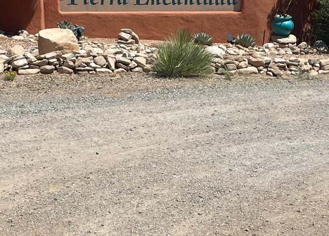 Property at 14 Tierra Encantada Rd, Edgewood, NM 87015