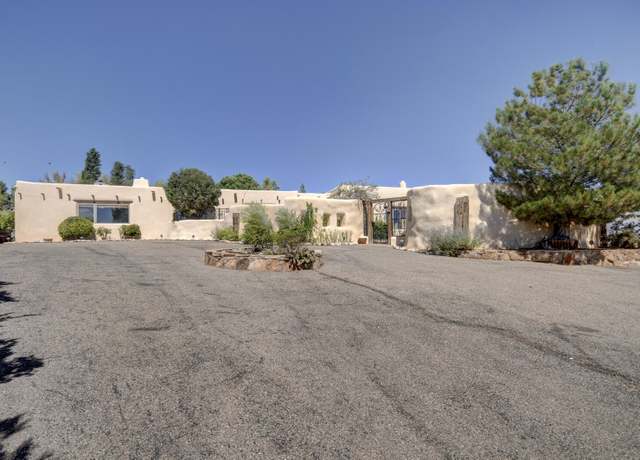 Property at 140 Palacio Rd, Corrales, NM 87048, 4 beds, 3.5 baths