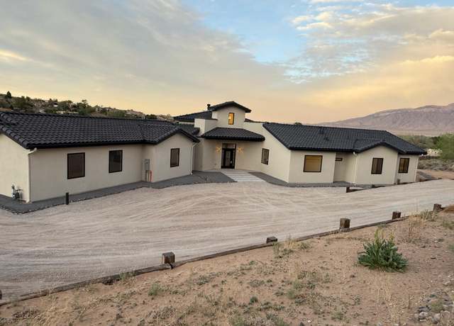 Property at 324 Morning Sun Trl Trl, Corrales, NM 87048, 3 beds, 3.5 baths