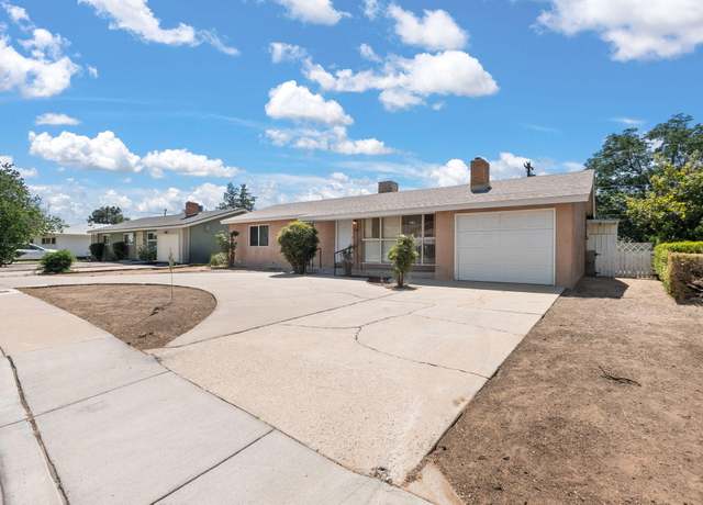 Property at 2817 California St NE, Albuquerque, NM 87110, 3 beds, 2 baths