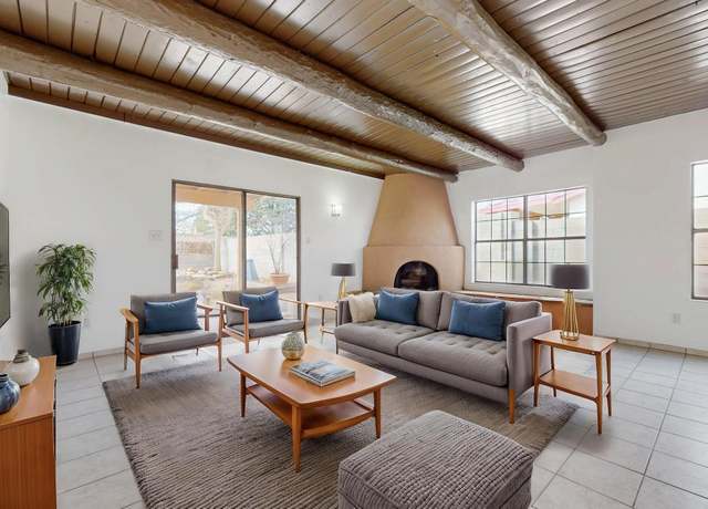 Property at 6304 Flor Del Sol Pl NW, Albuquerque, NM 87120, 5 beds, 3 baths
