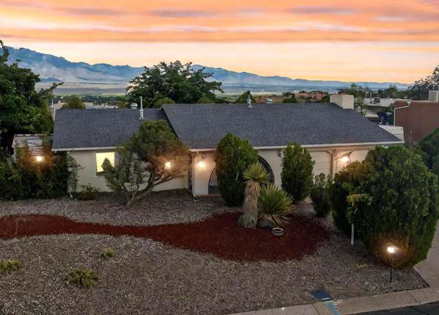 Property at 402 Cabeza Negra Dr SE, Rio Rancho, NM 87124, 2 beds, 2 baths