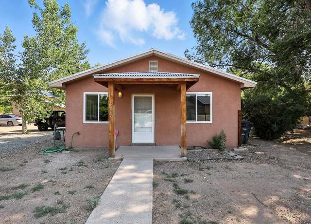 Property at 2909 Camilo Ln NW, Albuquerque, NM 87104, 4 beds, 3 baths