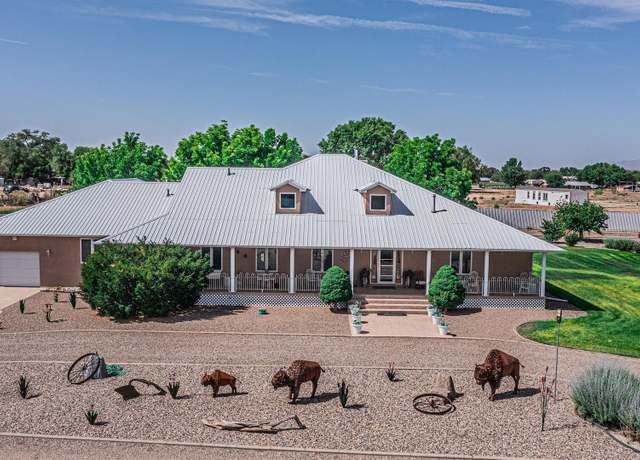 Property at 40 La Bajada Rd, Los Lunas, NM 87031, 5 beds, 3 baths