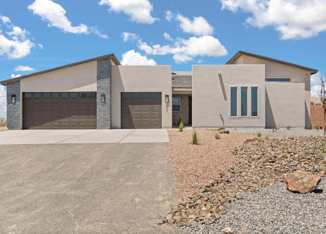 Property at 1413 6th St SE, Rio Rancho, NM 87124, 3 beds, 3 baths