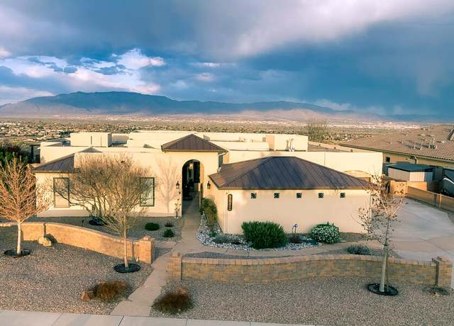 Property at 5612 Popo Dr NW, Albuquerque, NM 87120, 4 beds, 3 baths