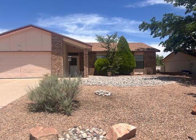 Property at 1058 Cascade Rd SE, Rio Rancho, NM 87124, 3 beds, 2 baths