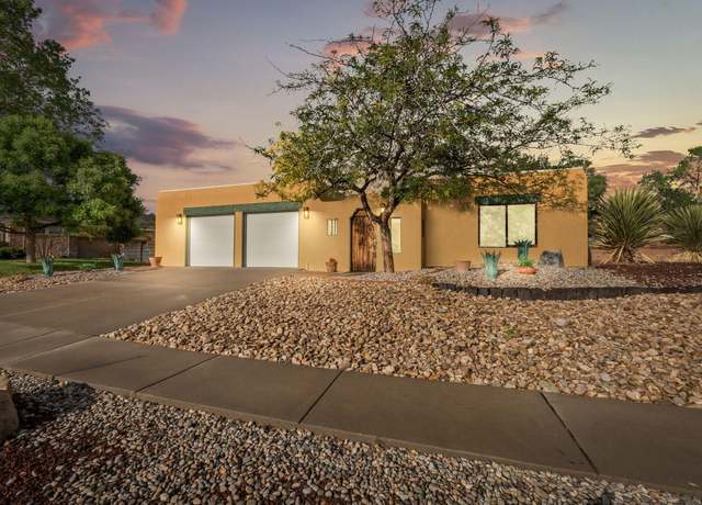 Property at 5422 Edwards Dr NE, Albuquerque, NM 87111, 3 beds, 2 baths
