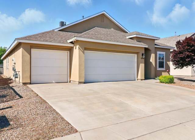 Property at 6208 Calle Vizcaya NW, Albuquerque, NM 87114, 4 beds, 2 baths