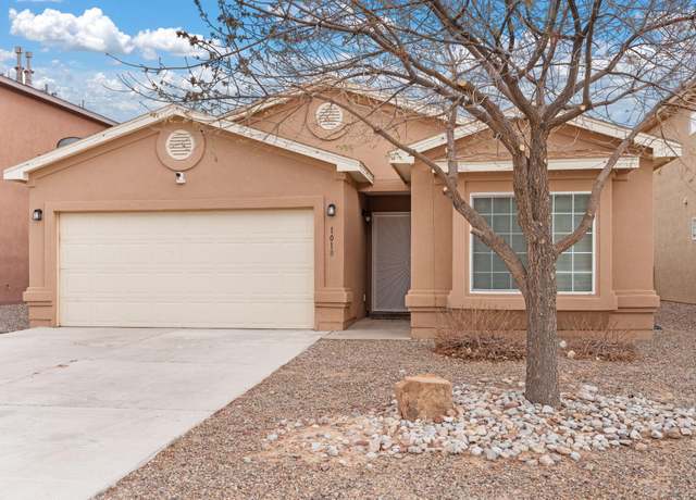 Property at 1018 Desert Sunflower Dr NE, Rio Rancho, NM 87144, 4 beds, 2 baths