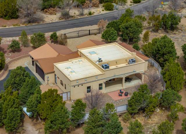 Property at 14 Western Trail Dr, Tijeras, NM 87059, 3 beds, 3 baths