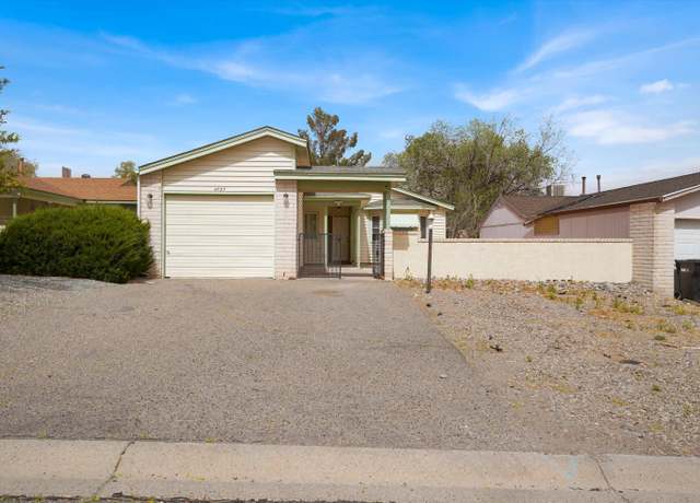 Property at 4737 Platinum Dr NE, Rio Rancho, NM 87124, 2 beds, 2 baths