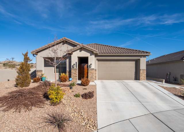 Property at 2562 Guadalupe Rd NE, Rio Rancho, NM 87144, 3 beds, 2 baths