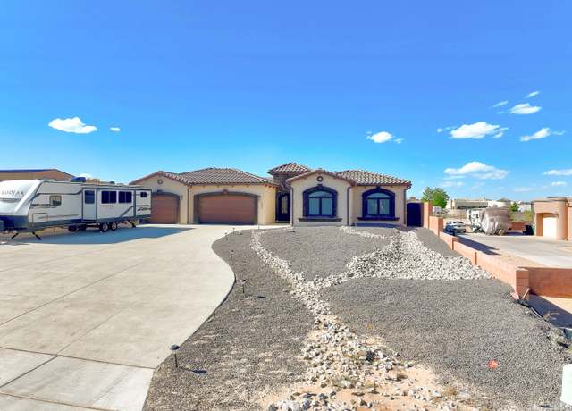 Property at 1433 21st Ave SE, Rio Rancho, NM 87124, 5 beds, 4.5 baths