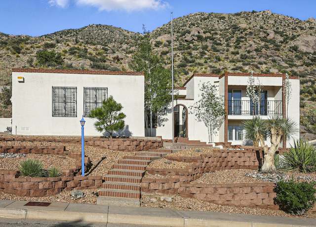 Property at 3004 Camino De La Sierra NE, Albuquerque, NM 87111, 5 beds, 2.5 baths