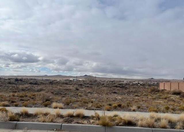 Property at 7827 Aguila St NW, Albuquerque, NM 87120