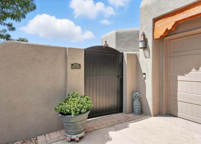 Property at 12805 Thomte Rd NE, Albuquerque, NM 87112, 3 beds, 2 baths