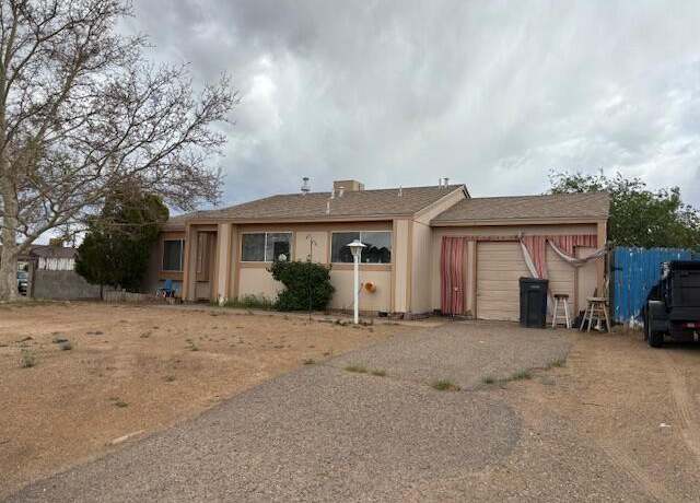 Property at 297 Saffin Dr SE, Rio Rancho, NM 87124, 2 beds, 1.5 baths