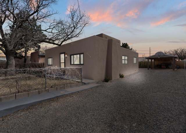 Property at 1307 Camino Sierra Vis, Santa Fe, NM 87505, 3 beds, 1 bath