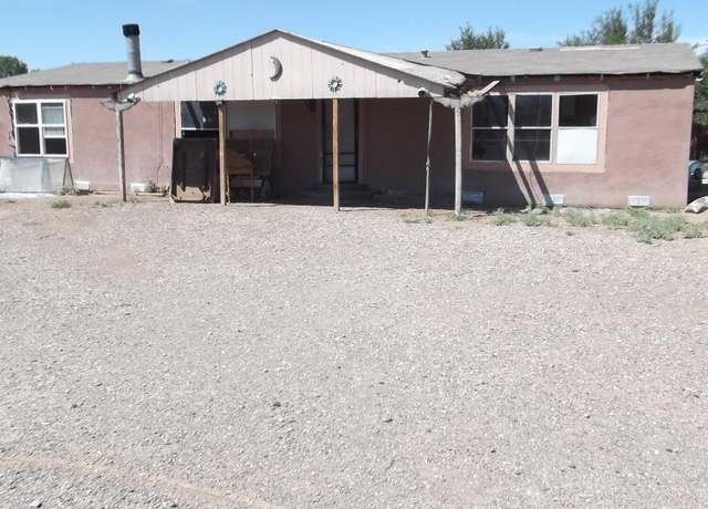 Property at 34 Blue Hill Road Rd, Los Lunas, NM 87031, 3 beds, 2 baths