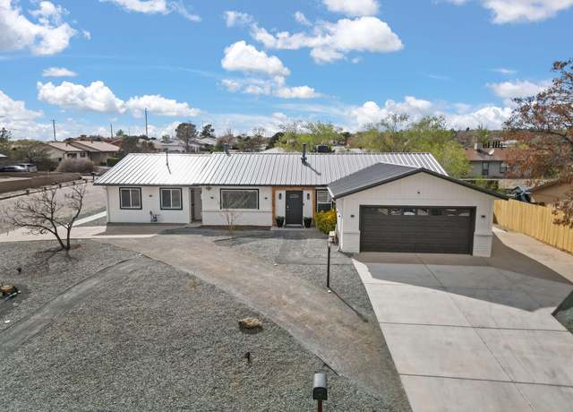 Property at 920 Spur Pl SE, Rio Rancho, NM 87124, 5 beds, 3 baths
