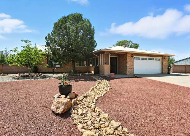 Property at 1833 Clearwater Loop NE, Rio Rancho, NM 87144, 3 beds, 2 baths