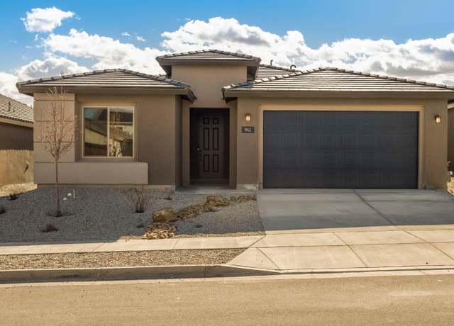 Property at 942 Lazuli Rd SE, Rio Rancho, NM 87124, 4 beds, 2.5 baths