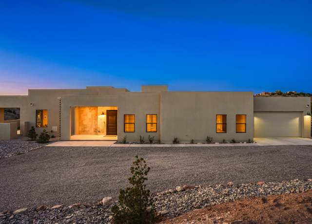 Property at 9 E Calle Flores, Placitas, NM 87043, 3 beds, 3.5 baths