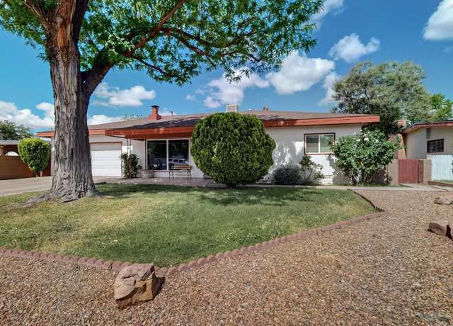 Property at 513 Mesilla St NE, Albuquerque, NM 87108, 3 beds, 1.5 baths