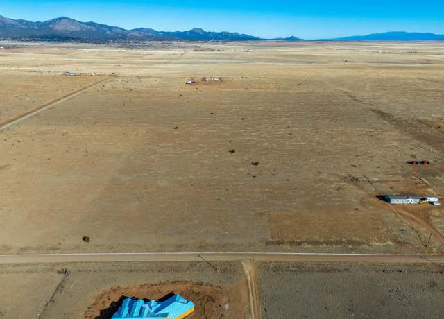 Property at 17 Jacobs Rd, Edgewood, NM 87015