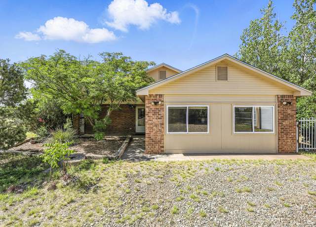 Property at 7 Puesta Del Sol Ct, Edgewood, NM 87015, 3 beds, 2 baths
