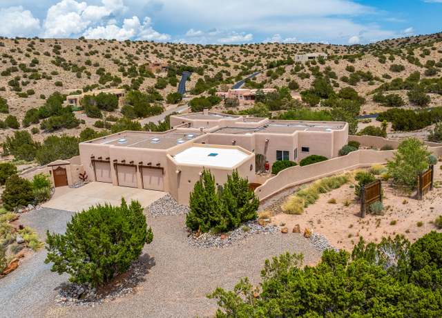Property at 3 Calle Cienega Ct, Placitas, NM 87043, 3 beds, 2.5 baths