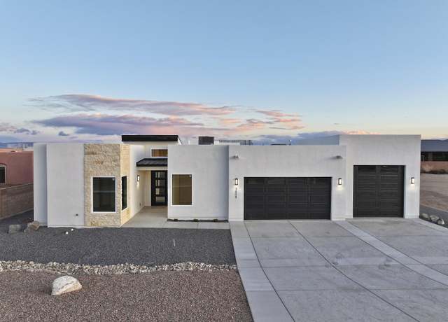 Property at 7908 Emerald Dr NW, Albuquerque, NM 87120, 3 beds, 2.5 baths