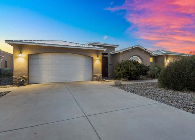 Property at 809 7th St NE, Rio Rancho, NM 87124, 7 beds, 5.5 baths