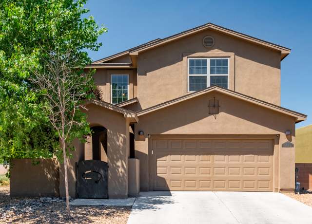 Property at 1723 Garden Way SW, Albuquerque, NM 87105, 4 beds, 2.5 baths