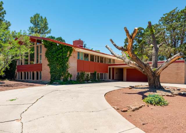 Property at 4818 Royene Ave NE, Albuquerque, NM 87110, 4 beds, 3 baths