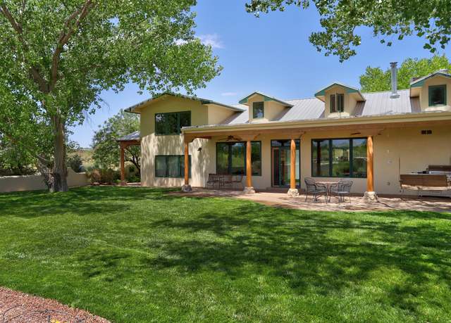 Property at 276 Trosello Ln, Corrales, NM 87048, 4 beds, 2.5 baths