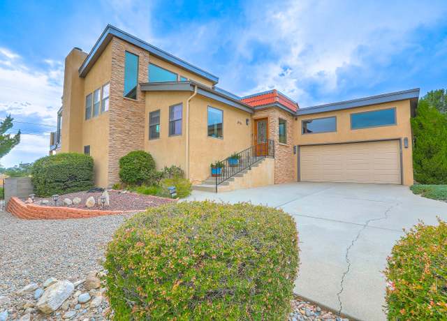 Property at 3809 Calle Castano NE, Albuquerque, NM 87111, 3 beds, 2.5 baths