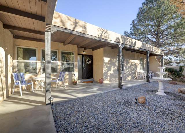 Property at 3900 Embudito Dr NE, Albuquerque, NM 87111, 3 beds, 2.5 baths