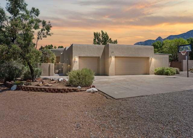 Property at 11901 Eagle Rock Ave NE, Albuquerque, NM 87122, 5 beds, 3 baths