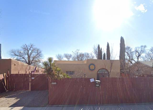Property at 804 Hardy Ave SW, Albuquerque, NM 87105, 3 beds, 2 baths