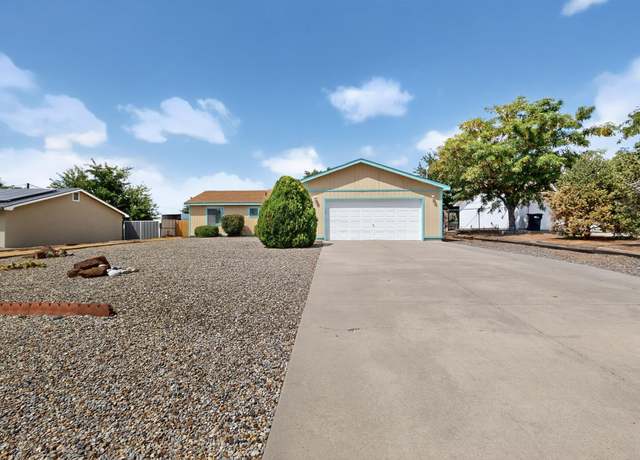 Property at 1725 34th St SE, Rio Rancho, NM 87124, 3 beds, 2 baths