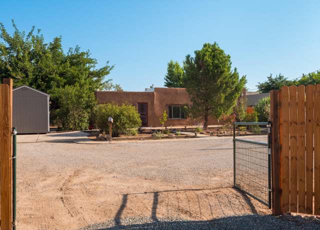 Property at 2203 Candelaria Rd NW, Albuquerque, NM 87107, 3 beds, 2 baths